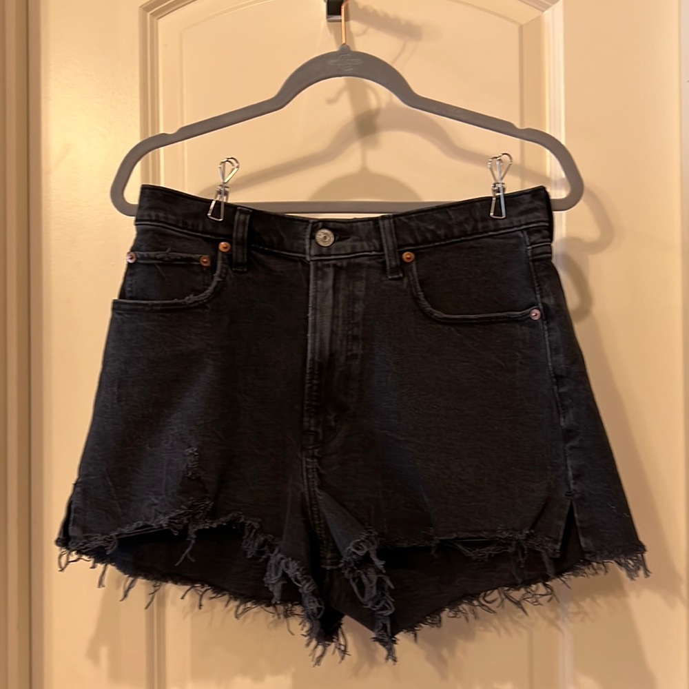 Abercrombie curve love shorts